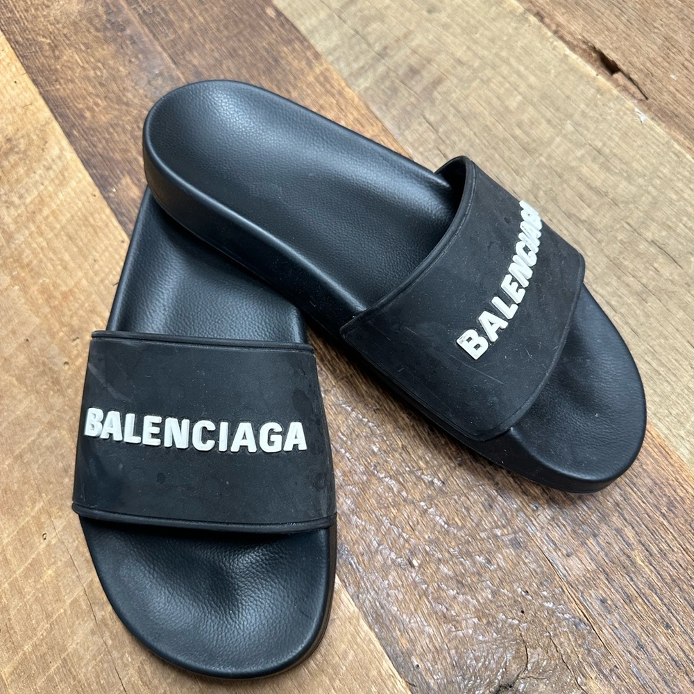 Balenciaga women sport slides